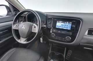 Mitsubishi Outlander vaihtoauto