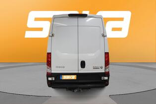 Iveco 35S vaihtoauto