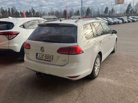 Volkswagen Golf vaihtoauto