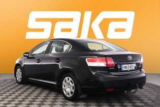 Toyota Avensis vaihtoauto