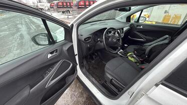 Opel Crossland X vaihtoauto