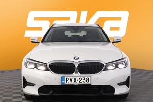BMW 330 vaihtoauto