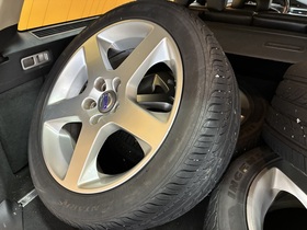 Volvo V70 vaihtoauto