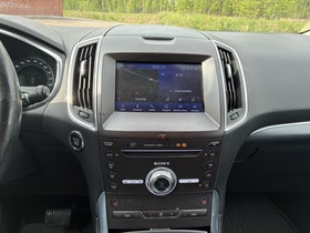 Ford S-MAX vaihtoauto