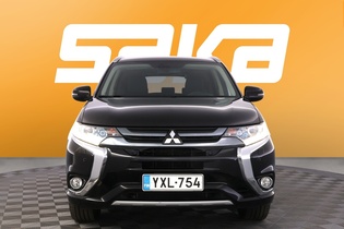 Mitsubishi Outlander PHEV vaihtoauto