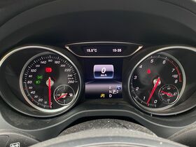 Mercedes-Benz GLA vaihtoauto