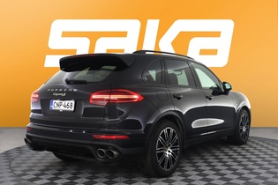 Porsche Cayenne vaihtoauto