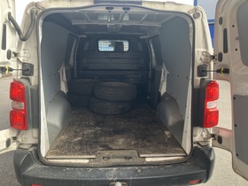 Opel Vivaro vaihtoauto