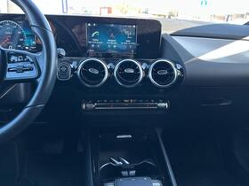 Mercedes-Benz GLA vaihtoauto