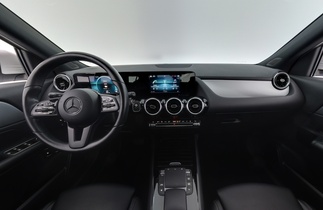 Mercedes-Benz GLA vaihtoauto