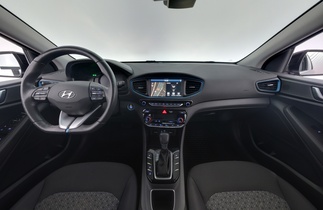 Hyundai IONIQ plug-in vaihtoauto