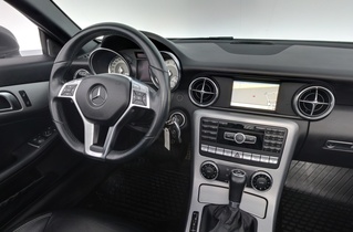 Mercedes-Benz SLK vaihtoauto
