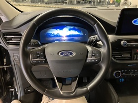 Ford Kuga vaihtoauto