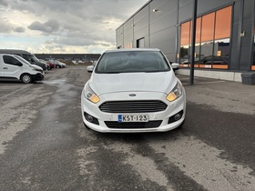 Ford S-MAX vaihtoauto