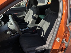 Peugeot e-2008 vaihtoauto
