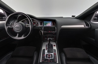 Audi Q7 vaihtoauto