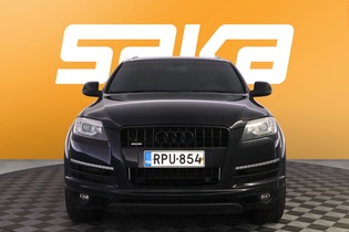Audi Q7 vaihtoauto