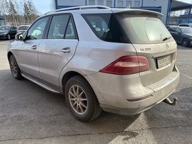 Mercedes-Benz ML vaihtoauto