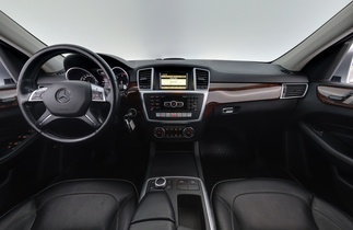 Mercedes-Benz ML vaihtoauto