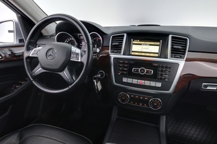 Mercedes-Benz ML vaihtoauto