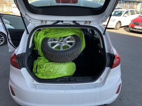 Ford Fiesta vaihtoauto