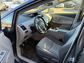 Toyota Prius+ vaihtoauto