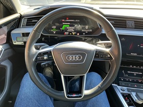Audi e-tron vaihtoauto