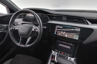 Audi e-tron vaihtoauto