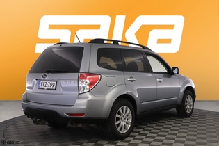 Subaru Forester vaihtoauto