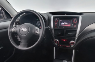 Subaru Forester vaihtoauto