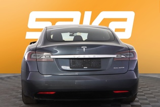 Tesla Model S vaihtoauto