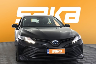 Toyota Camry vaihtoauto