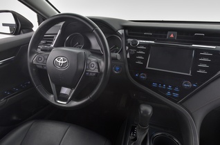 Toyota Camry vaihtoauto