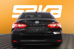 Toyota Camry vaihtoauto