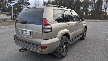 Toyota Land Cruiser vaihtoauto