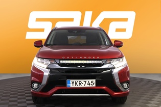 Mitsubishi Outlander PHEV vaihtoauto