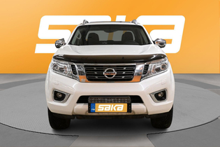 Nissan Navara vaihtoauto