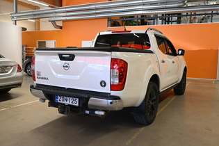 Nissan Navara vaihtoauto