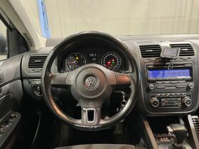 Volkswagen Jetta vaihtoauto