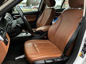 BMW 330 vaihtoauto