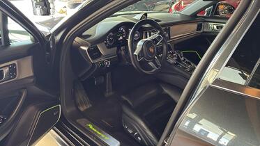 Porsche Panamera vaihtoauto