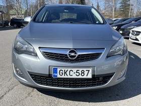 Opel Astra vaihtoauto