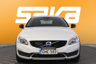 Volvo V60 Cross Country vaihtoauto