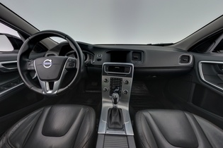 Volvo V60 Cross Country vaihtoauto