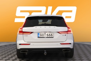 Volvo V60 Cross Country vaihtoauto