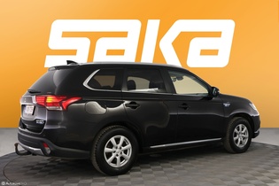 Mitsubishi Outlander PHEV vaihtoauto
