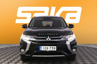 Mitsubishi Outlander PHEV vaihtoauto