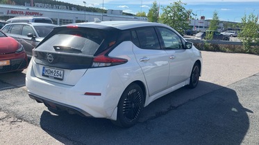 Nissan Leaf vaihtoauto