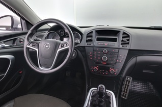 Opel Insignia vaihtoauto