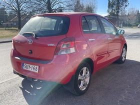 Toyota Yaris vaihtoauto